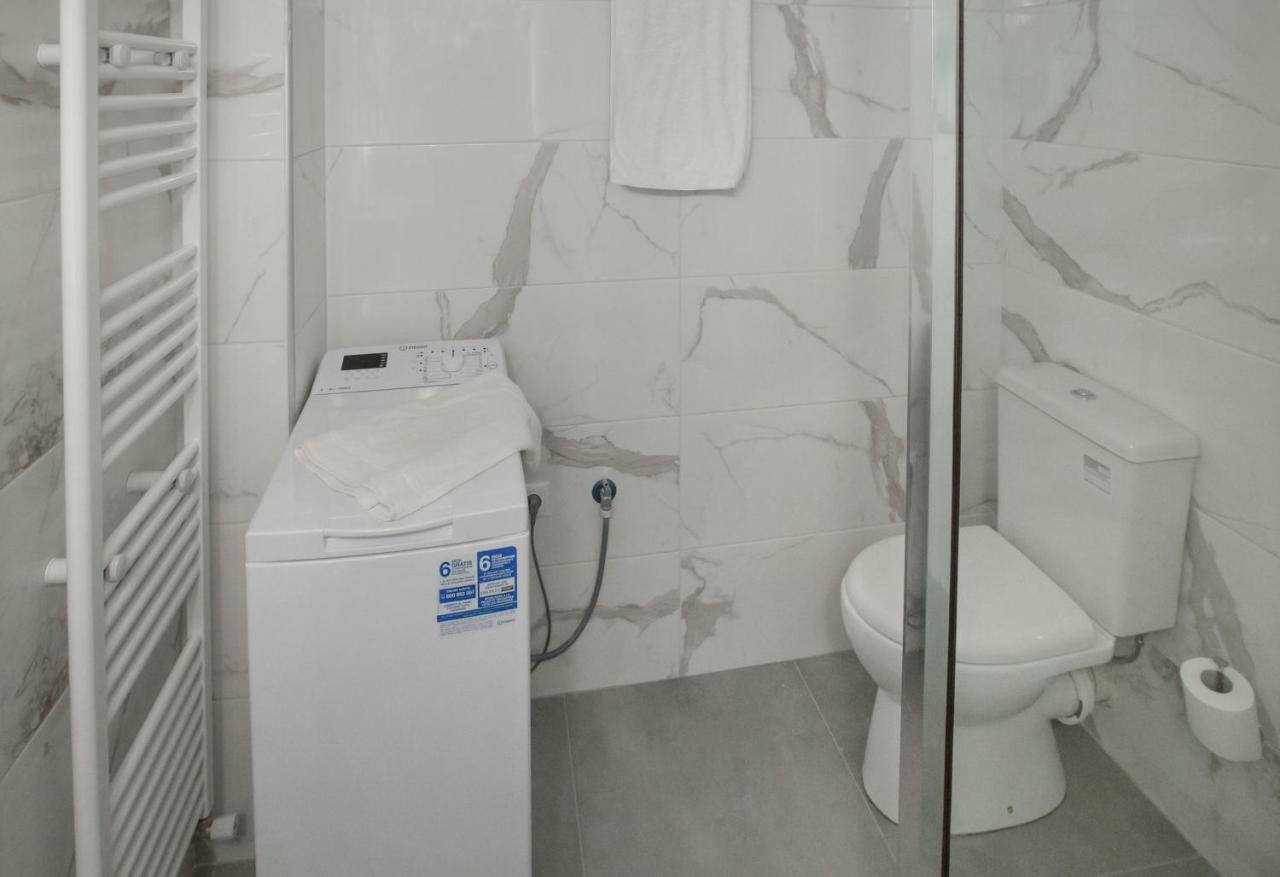 Roomy And Comfortable Apartment Near Acropolis By Ghh Athens Ngoại thất bức ảnh