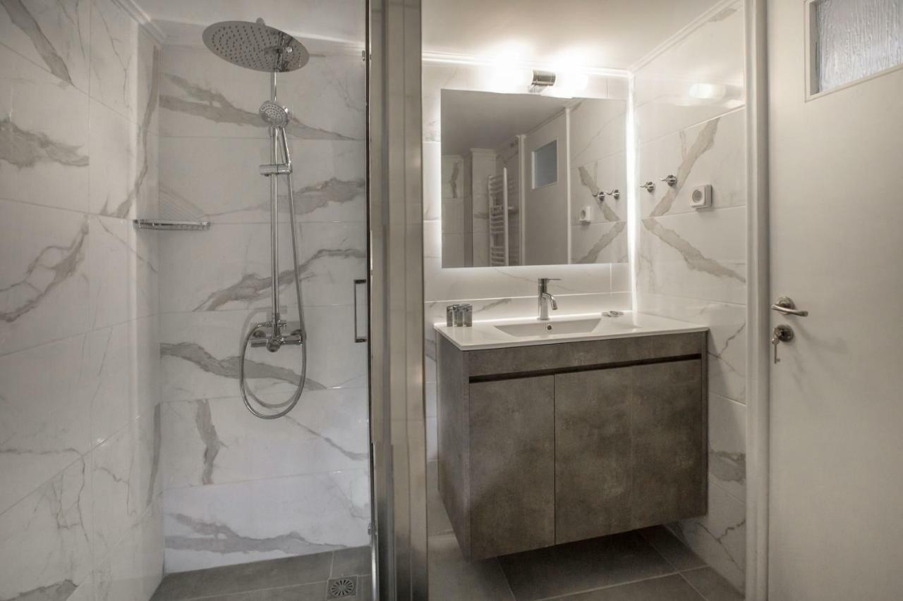 Roomy And Comfortable Apartment Near Acropolis By Ghh Athens Ngoại thất bức ảnh